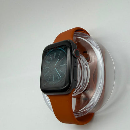 Apple Watch Series 5 44mm GPS + Cellular Aluminum Case