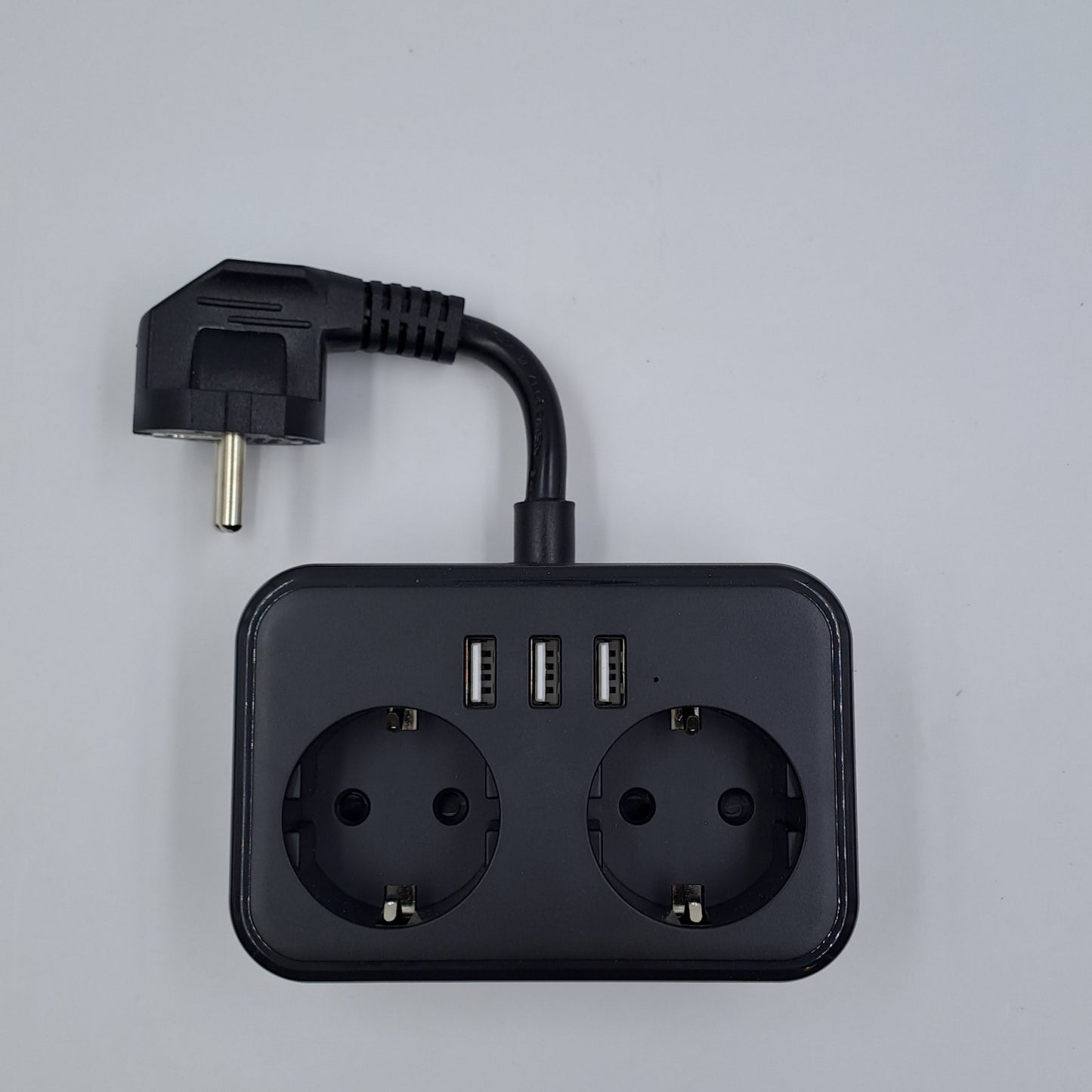 Presa Multipla 2 Vie con 3 Porte USB 3.1A