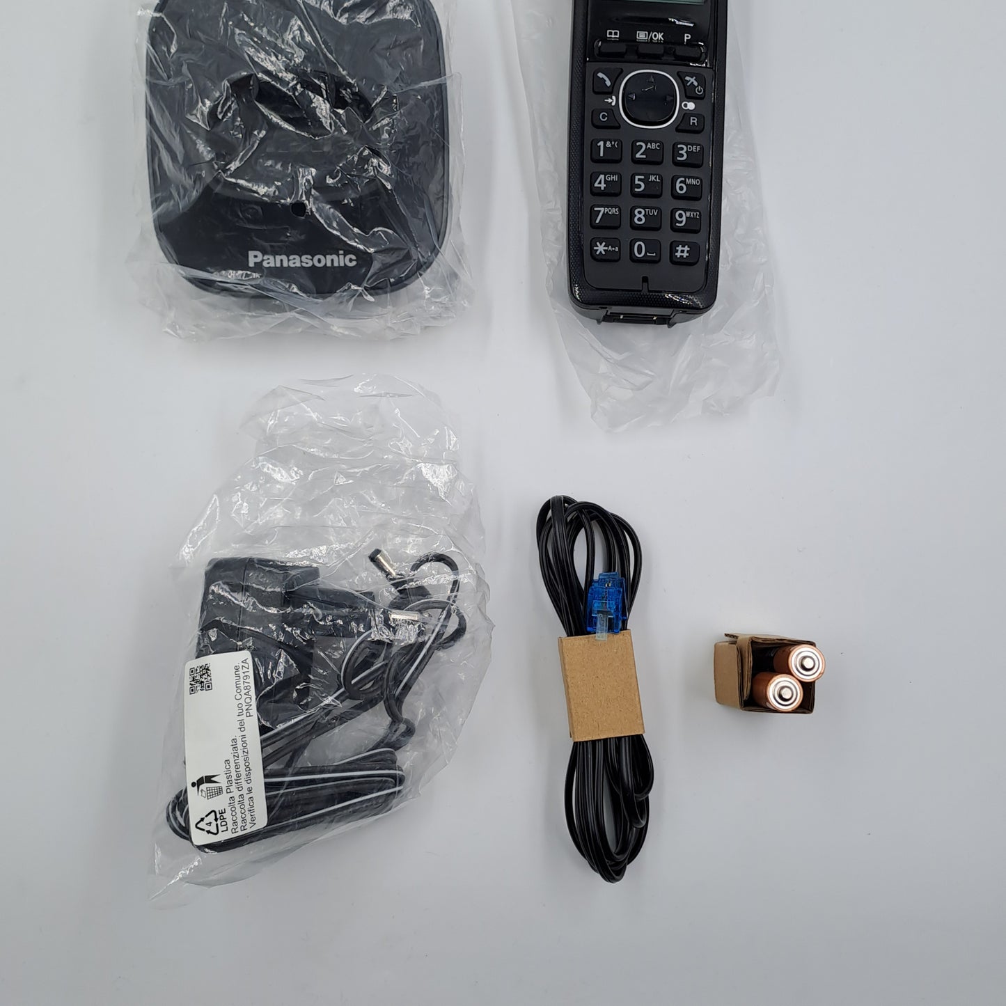 Panasonic KX-TG1611 Telefono Cordless Digitale DECT con Base e Accessori Inclusi