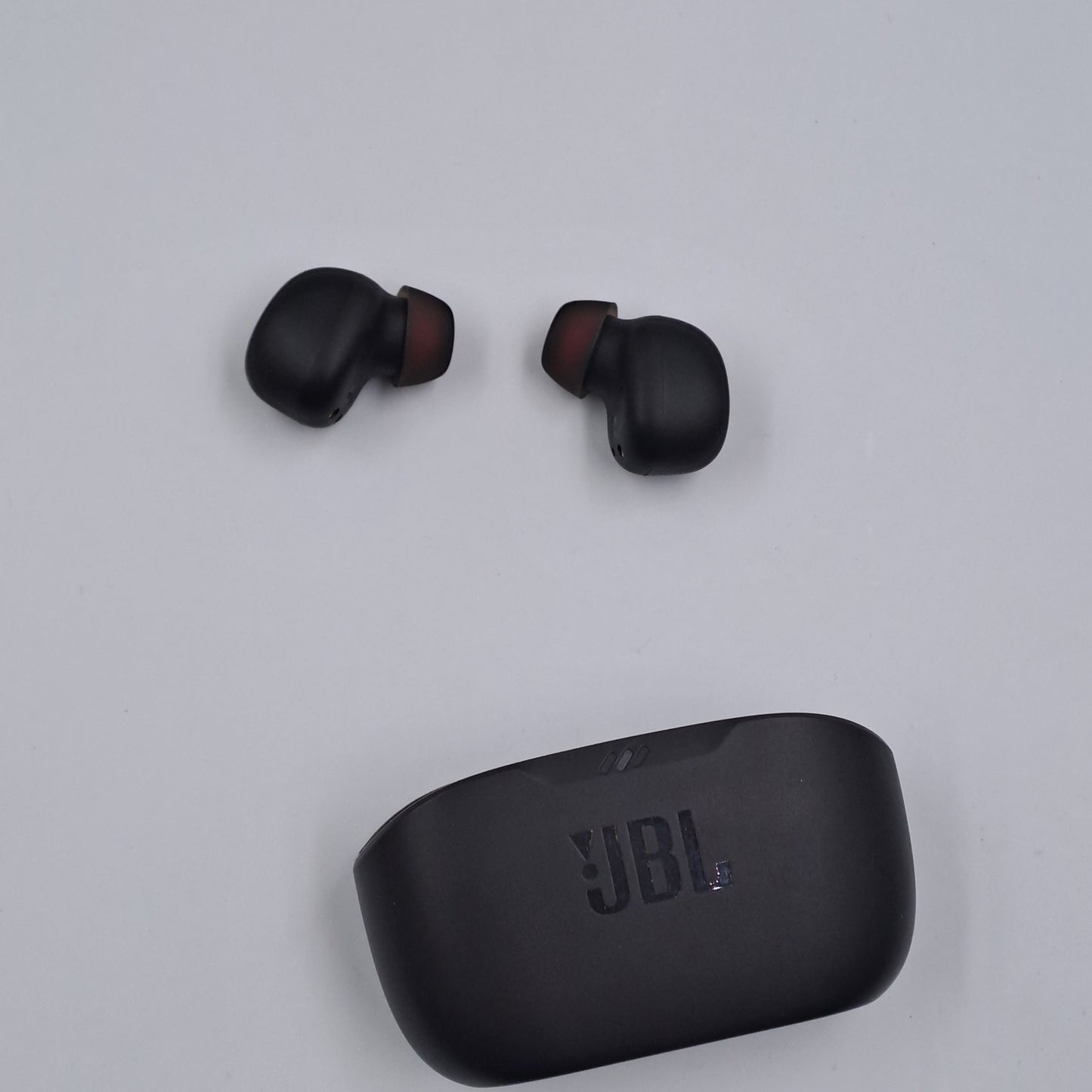 JBL Wave Buds Black
