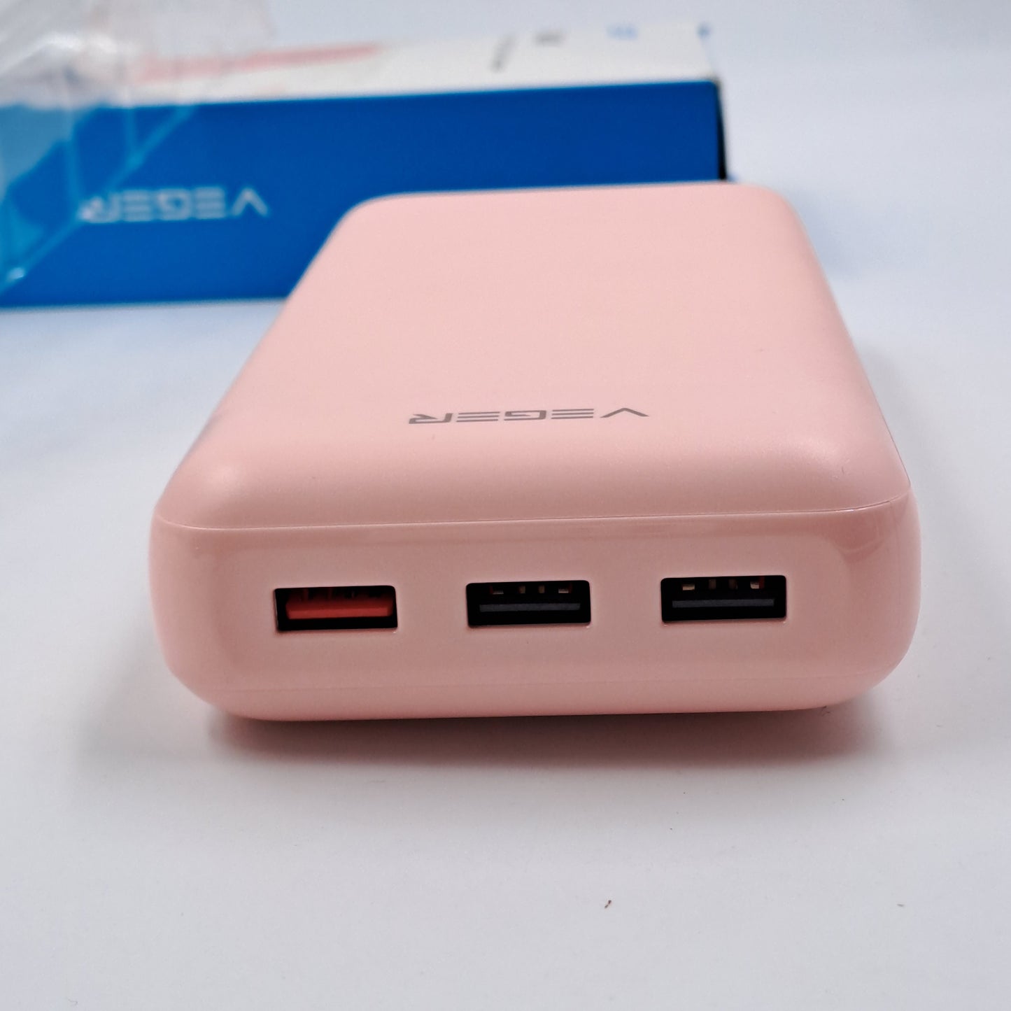 Veger Power Bank V3008 30000mAh with LED Display and Multi-Port Fast Charging