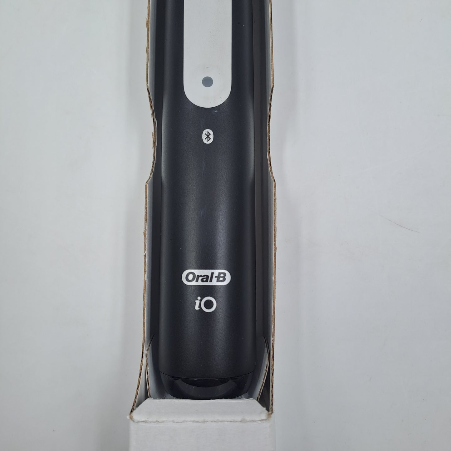 Oral-B iO Series 4 – Advanced Electric Toothbrush