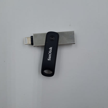 SanDisk iXpand Flash Drive Go 128 GB Lightning y USB 3.0 para iPhone, iPad, PC y Mac