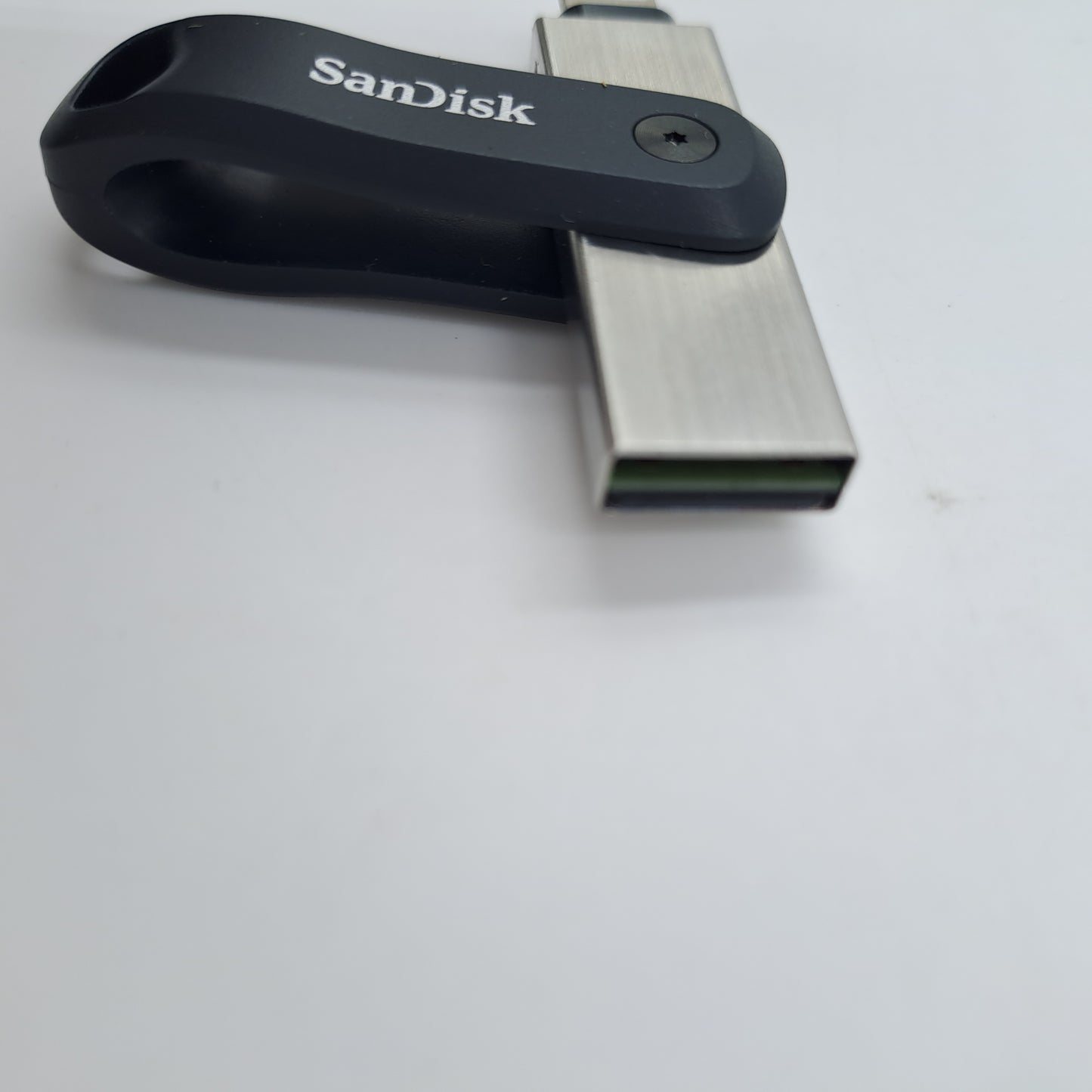 SanDisk iXpand Flash Drive Go 128 GB Lightning y USB 3.0 para iPhone, iPad, PC y Mac