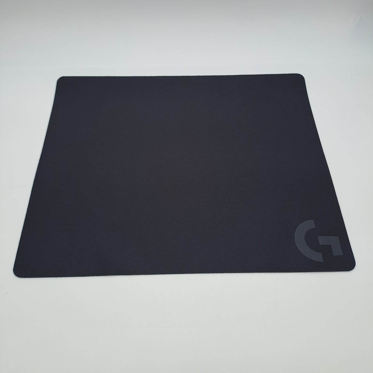 Logitech G G240 Gaming Mouse Pad in tessuto
