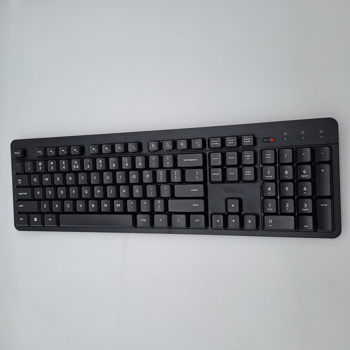 Trust Ody II Tastiera Wireless Silenziosa QWERTY US