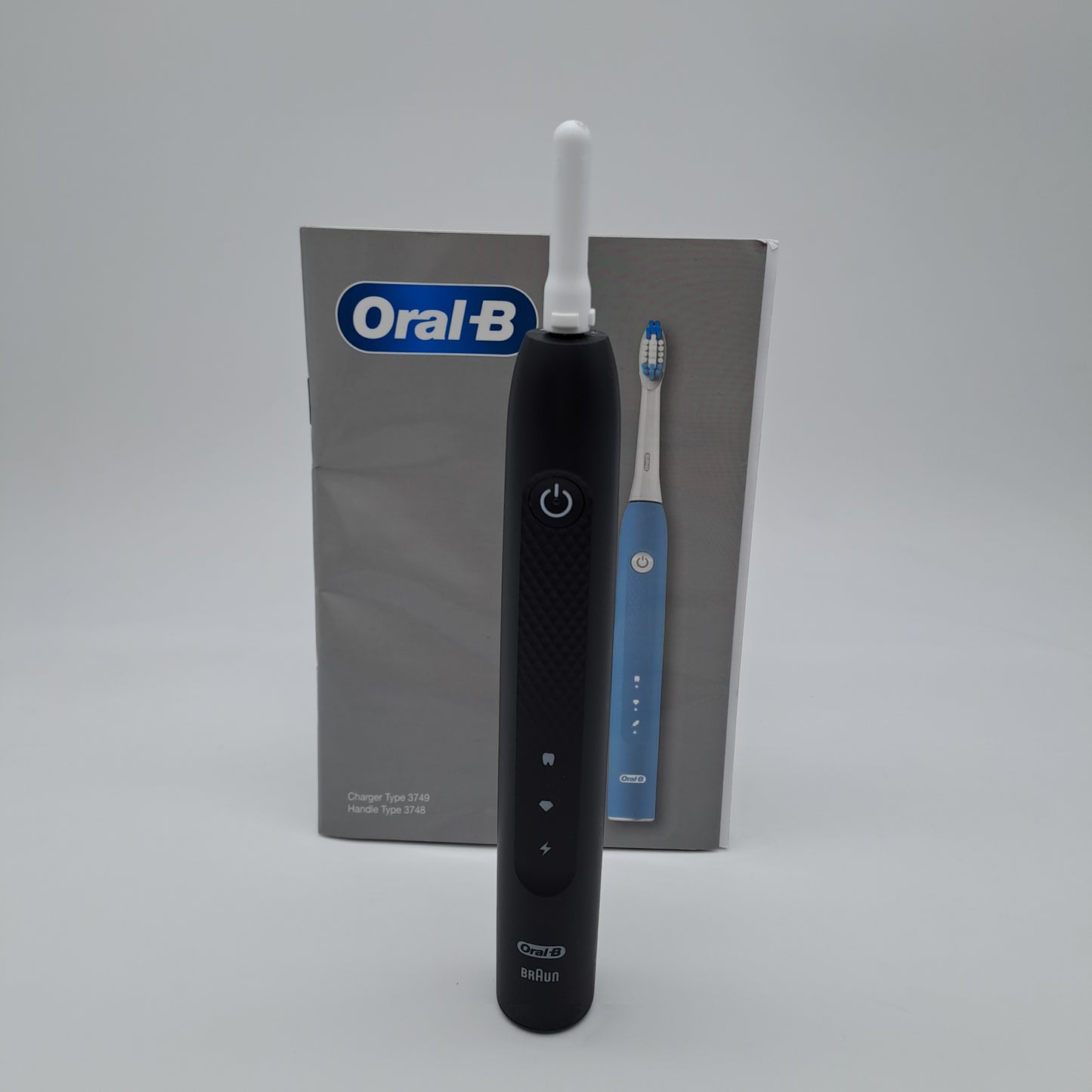 Oral-B Pulsonic Slim Clean 2000 Nero – Spazzolino Elettrico con Caricatore, Testina e Custodia