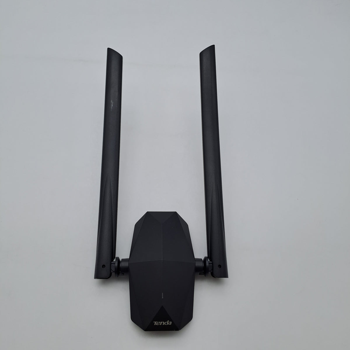 Tenda – Adattatore WiFi USB Wireless con Doppia Antenna e Cavo USB 3.0