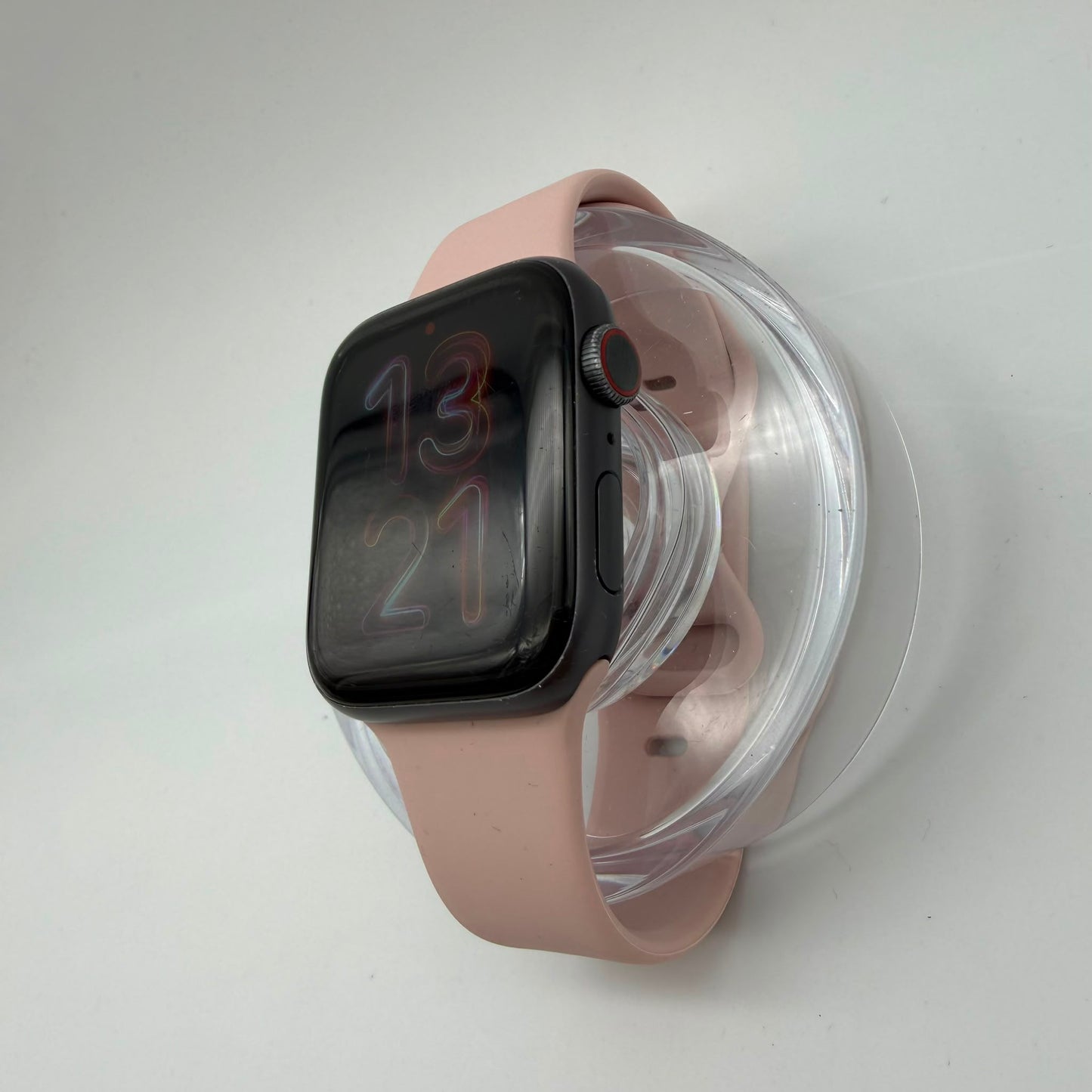 Apple Watch Series 5 44mm GPS + Cellular Aluminum Case