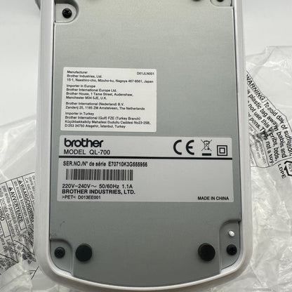 Brother QL-700 Stampante per Etichette Professionale USB