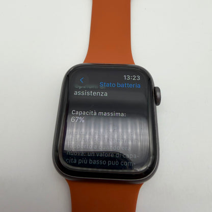 Apple Watch Series 5 44mm GPS + Cellular Aluminum Case