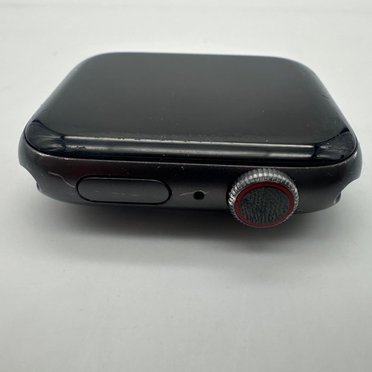 Apple Watch Series 5 44 mm GPS + Cellular