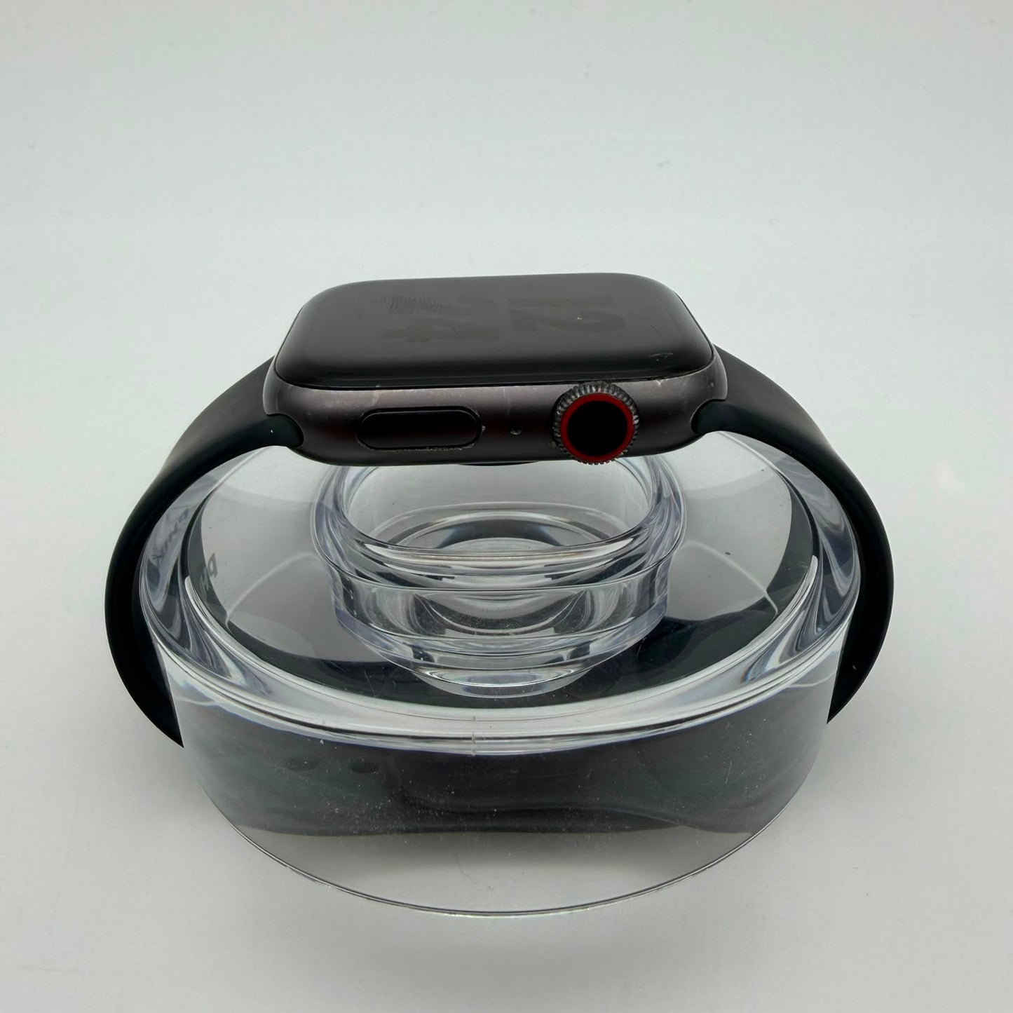 Apple Watch Series 5 44mm GPS + Cellular Aluminum Case