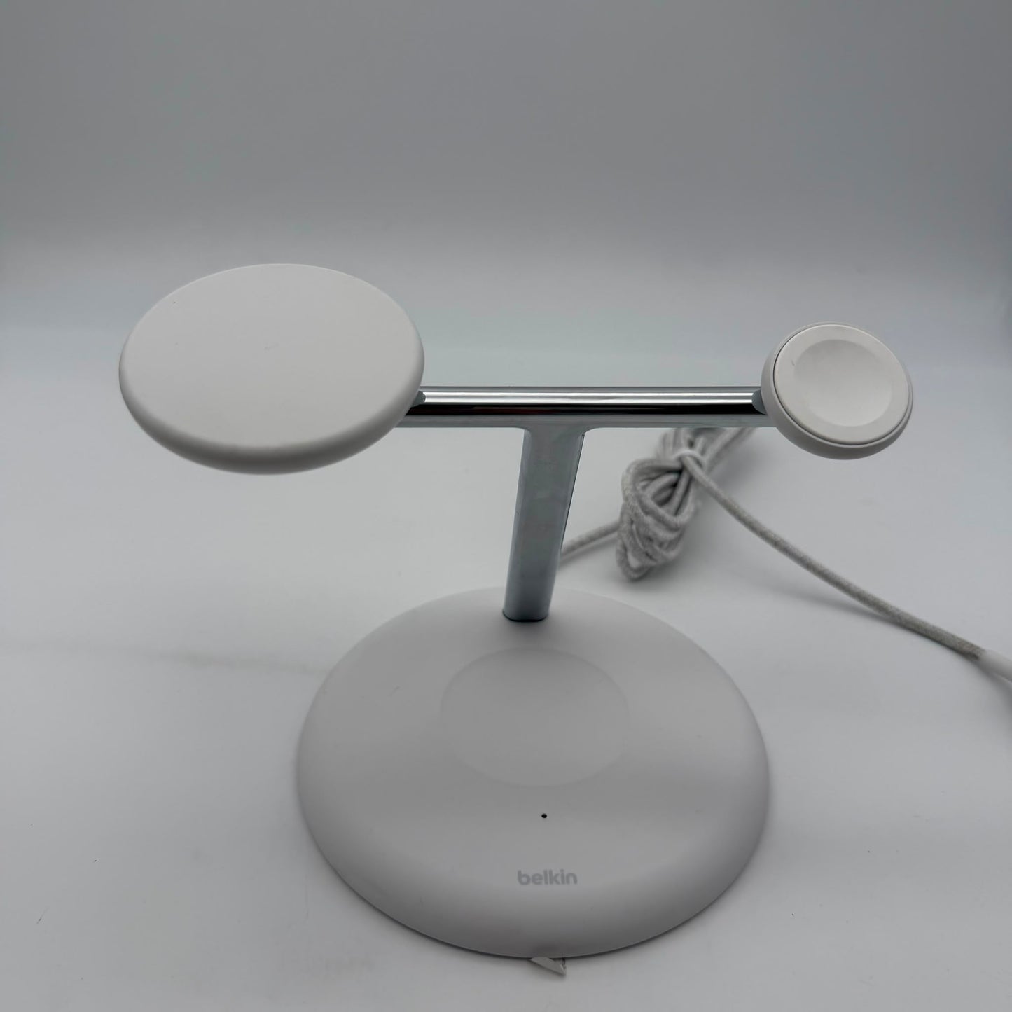 Belkin BoostCharge Pro 3-in-1 Magnetic Charging Stand