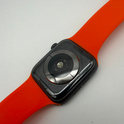 Apple Watch Series 5 Nike 44mm GPS Aluminum Case