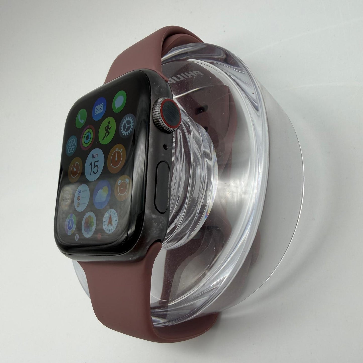Apple Watch Series 5 44mm GPS + Cellular Aluminum Case