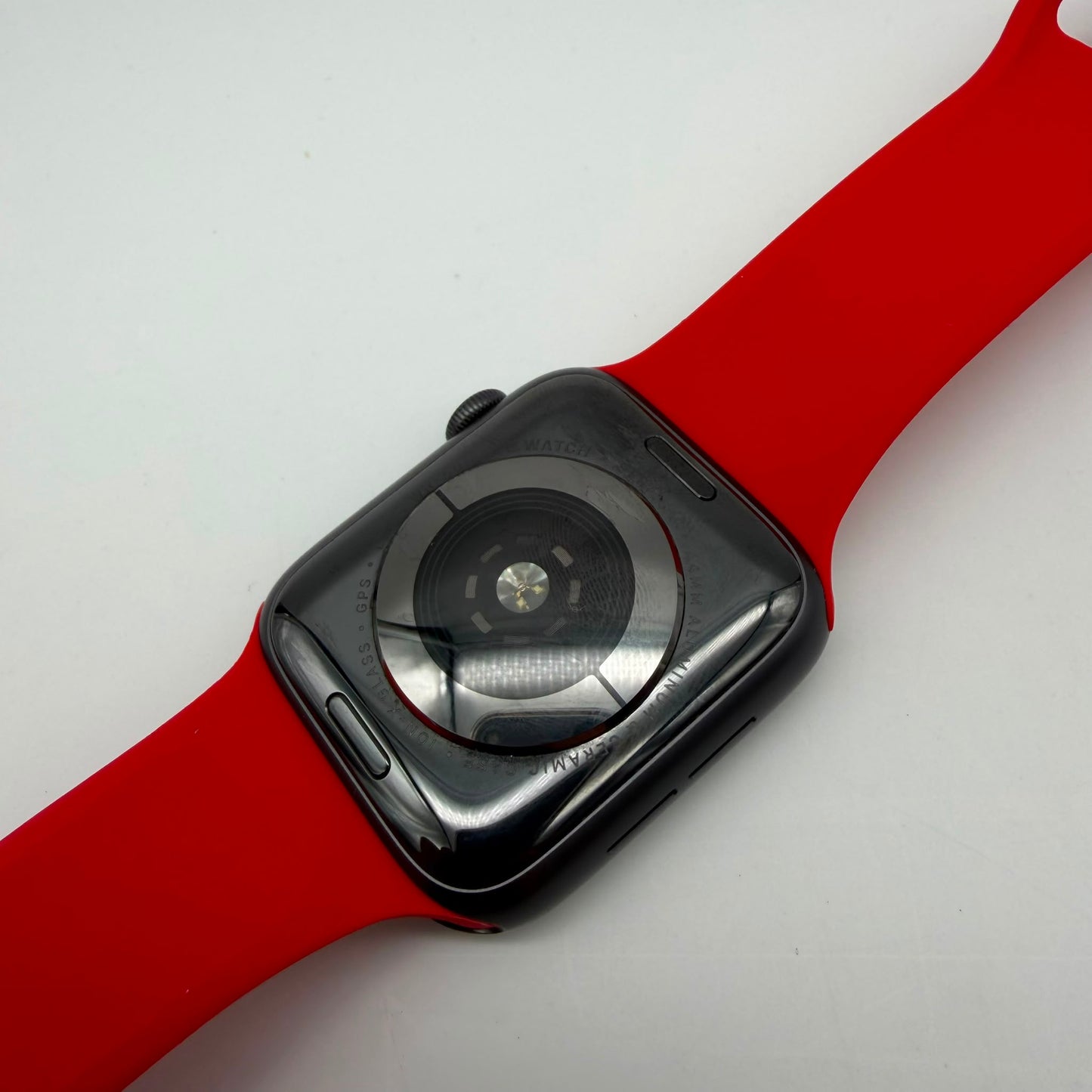 Apple Watch Series 5 44mm GPS+Cellular Aluminum Case