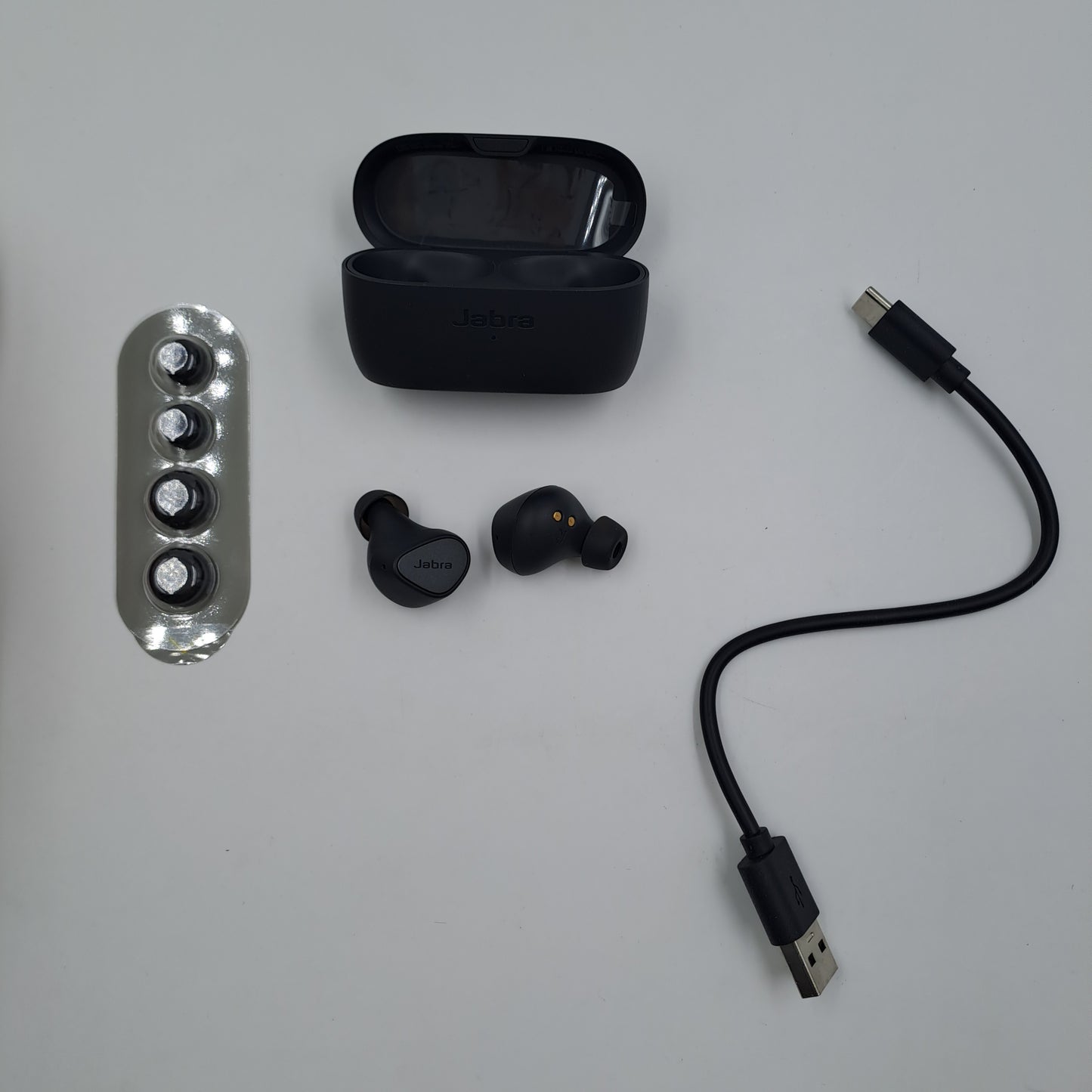 Jabra Elite 3 Écouteurs sans fil Bluetooth avec étui de chargement noirs