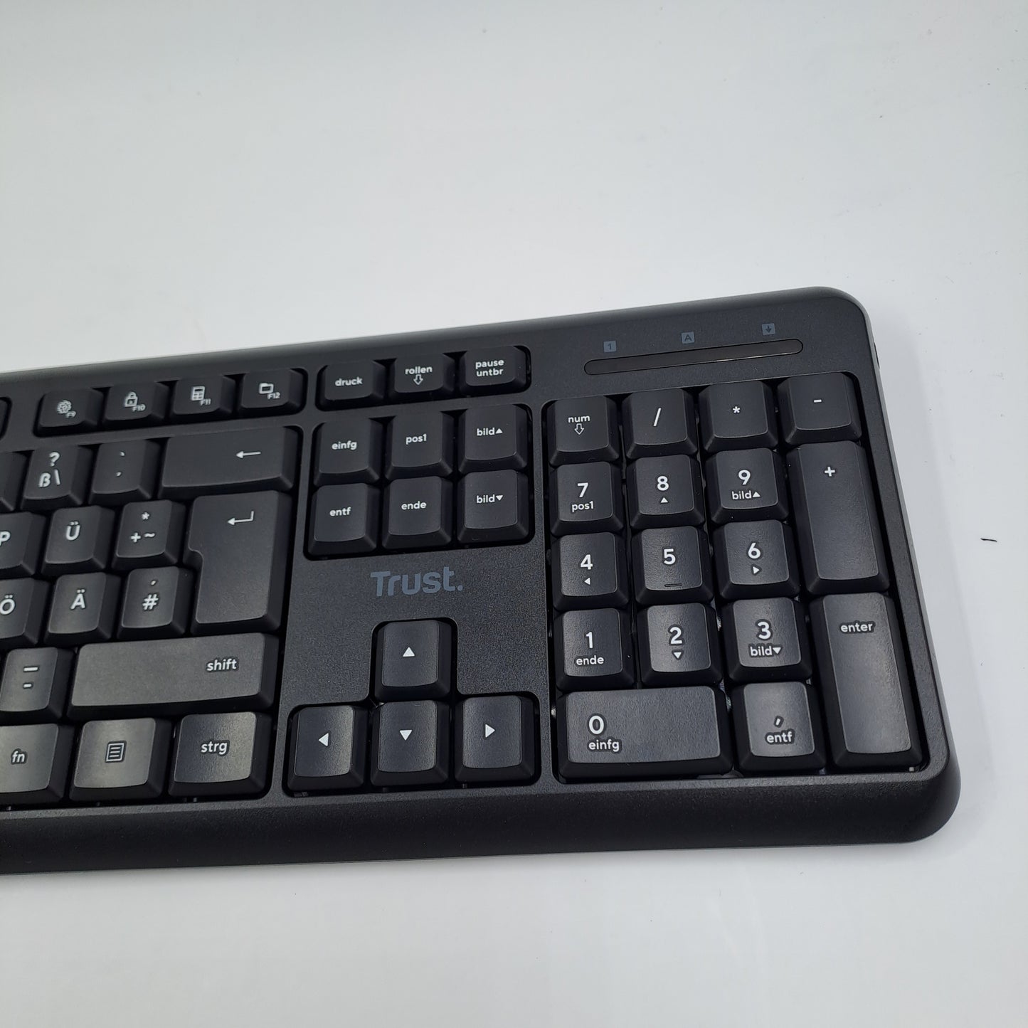 Tastiera e Mouse Trust – Set Wireless Nero