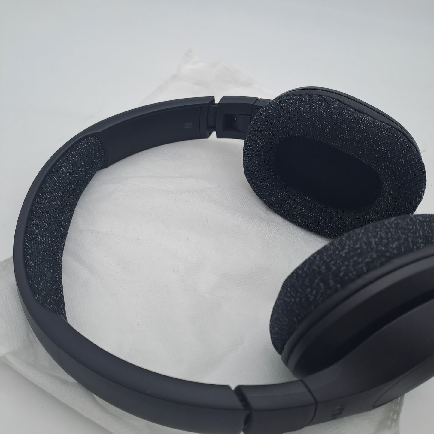 Belkin SoundForm Adapt Cuffie Wireless Over-Ear Headset