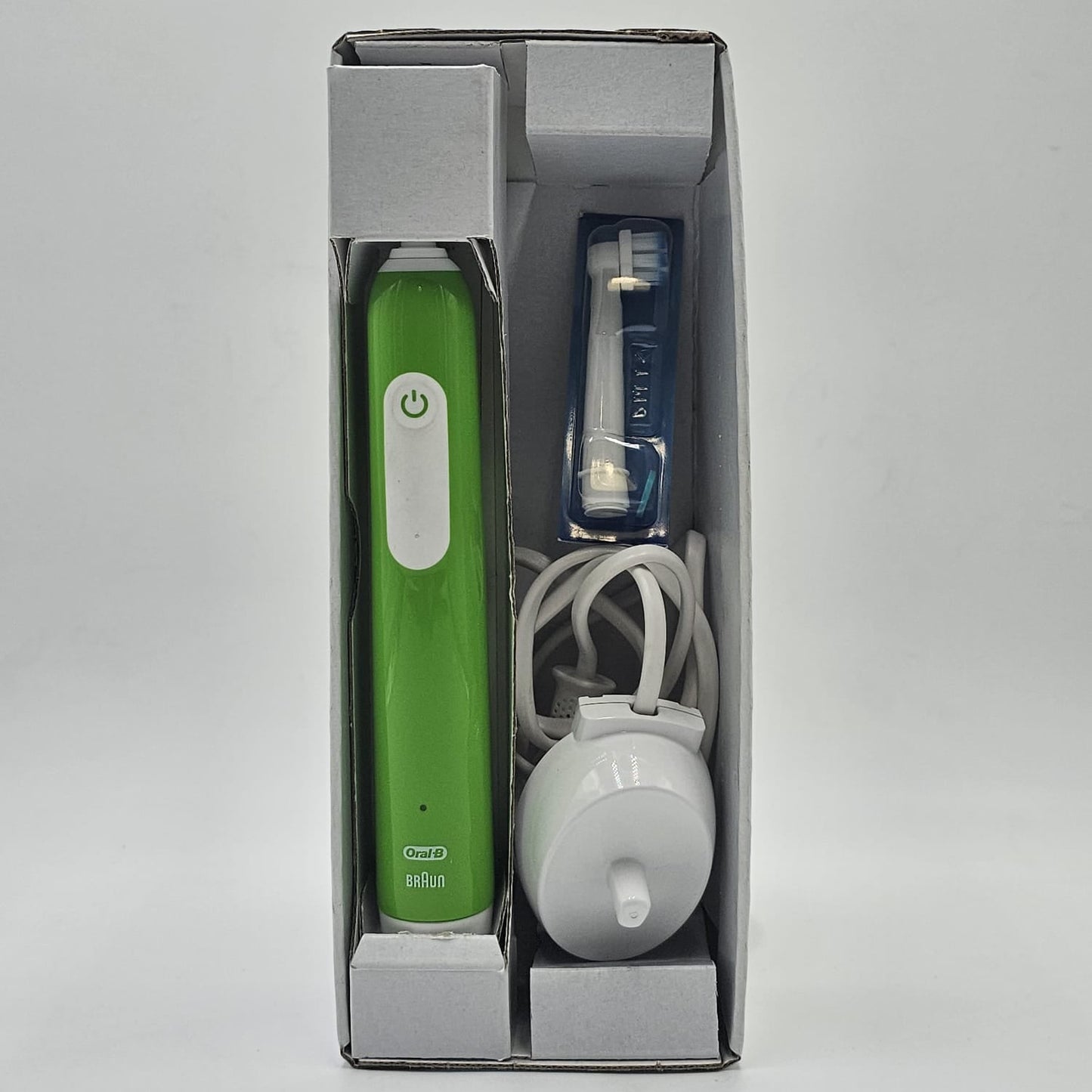 Oral-B Pro Junior 6+ Spazzolino Elettrico