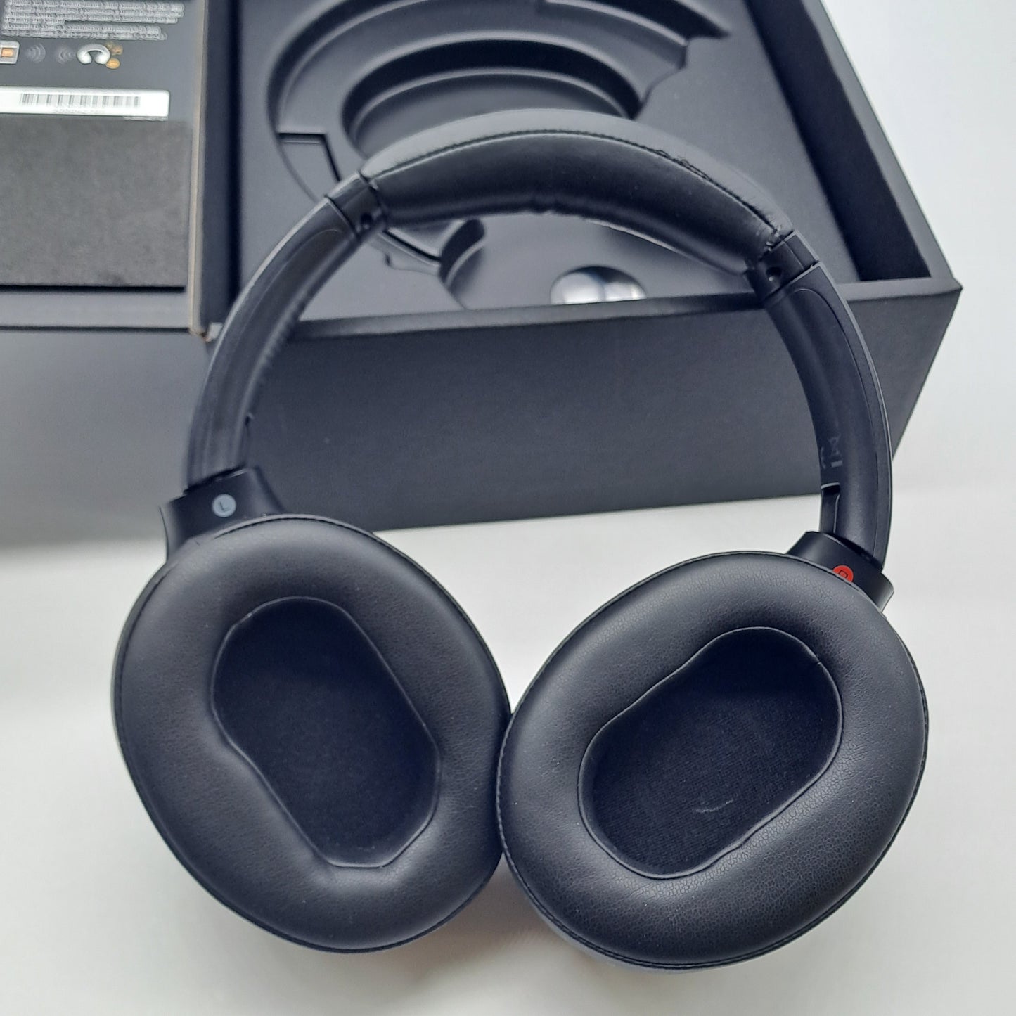 Sony WH-XB900N