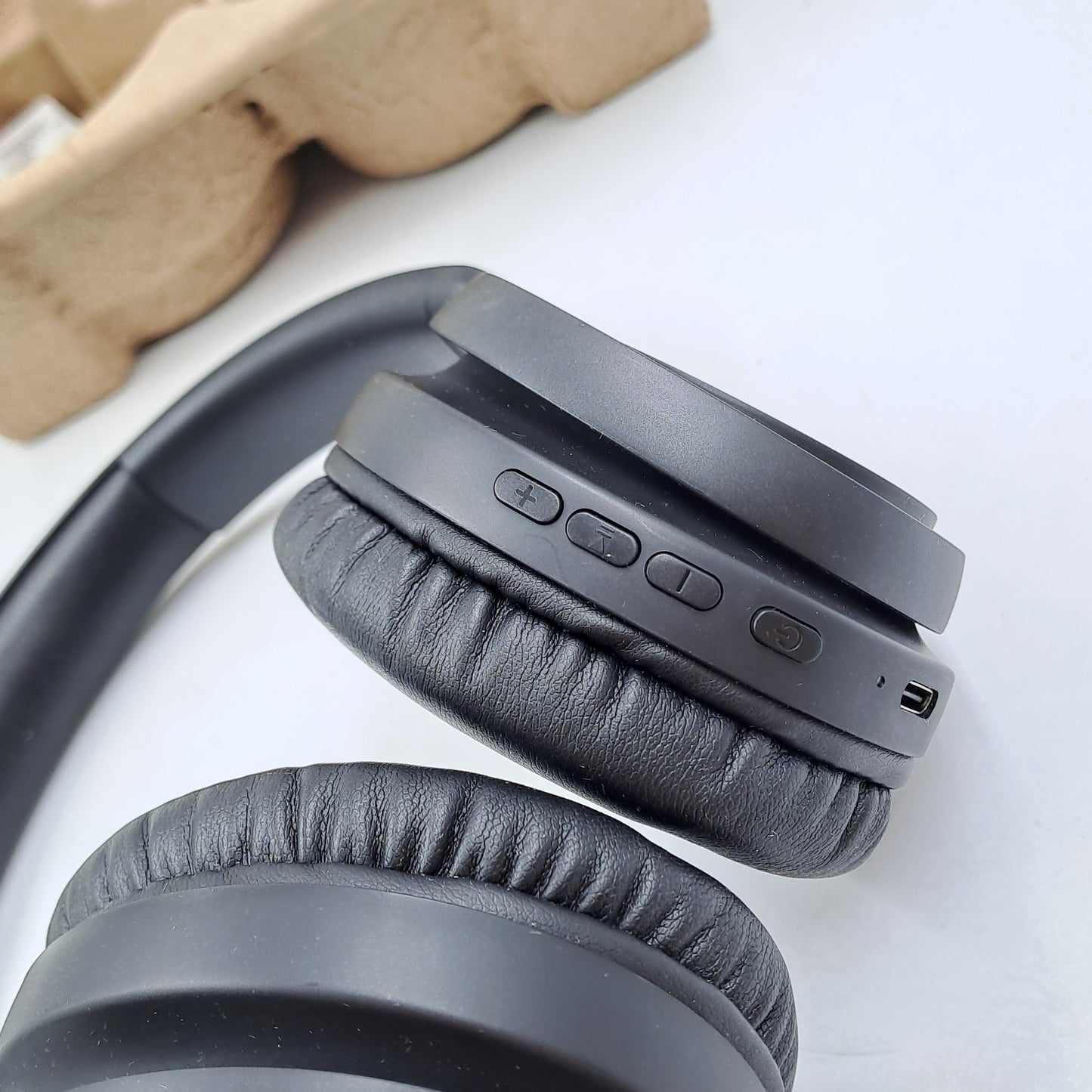 Philips TAH5209BK – Wireless Bluetooth Over-Ear Headphones (5000 Series)