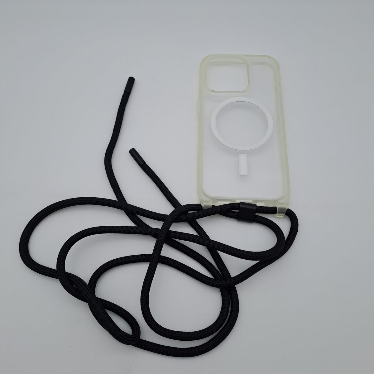 Coque OtterBox React Necklace avec MagSafe pour iPhone 15 Pro