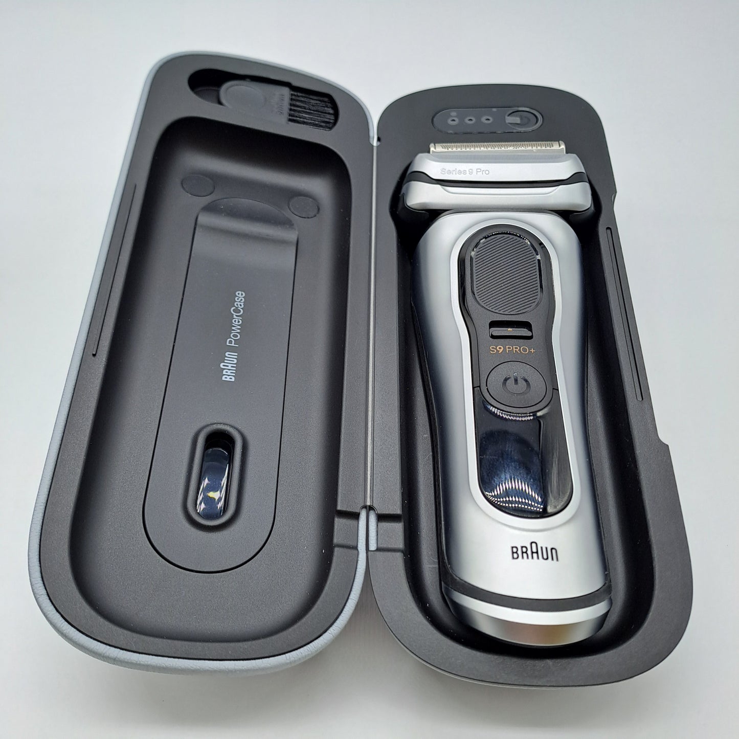 Braun Series 9 Pro+ Rasoio Elettrico