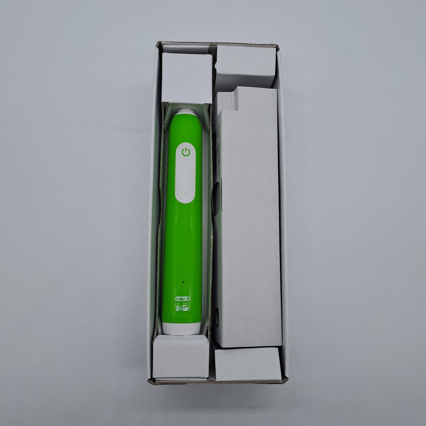Oral-B Pro Junior 6+ Spazzolino Elettrico