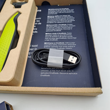 Philips OneBlade – Rasoio Elettrico 5-in-1