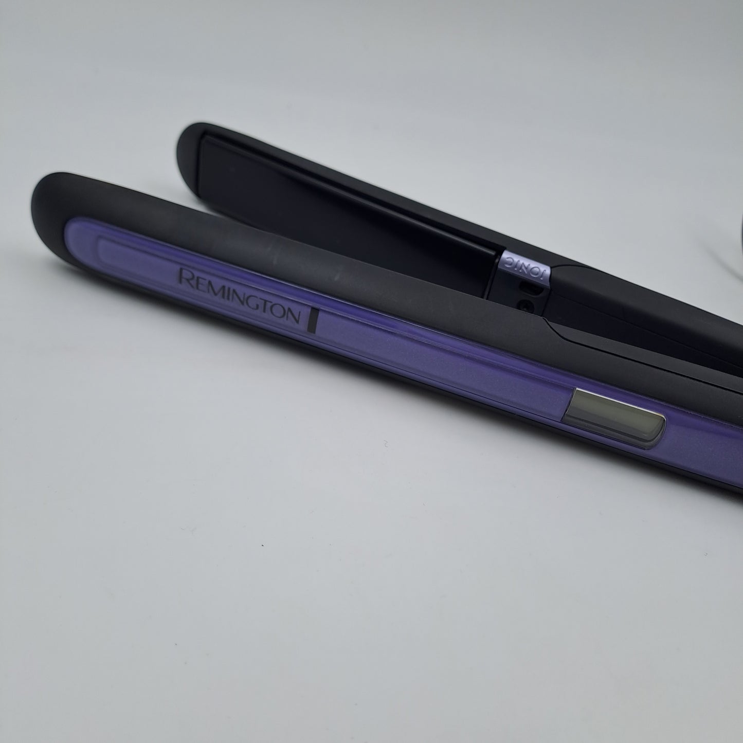 Remington Pro-Ion Straight – Hair Straightener