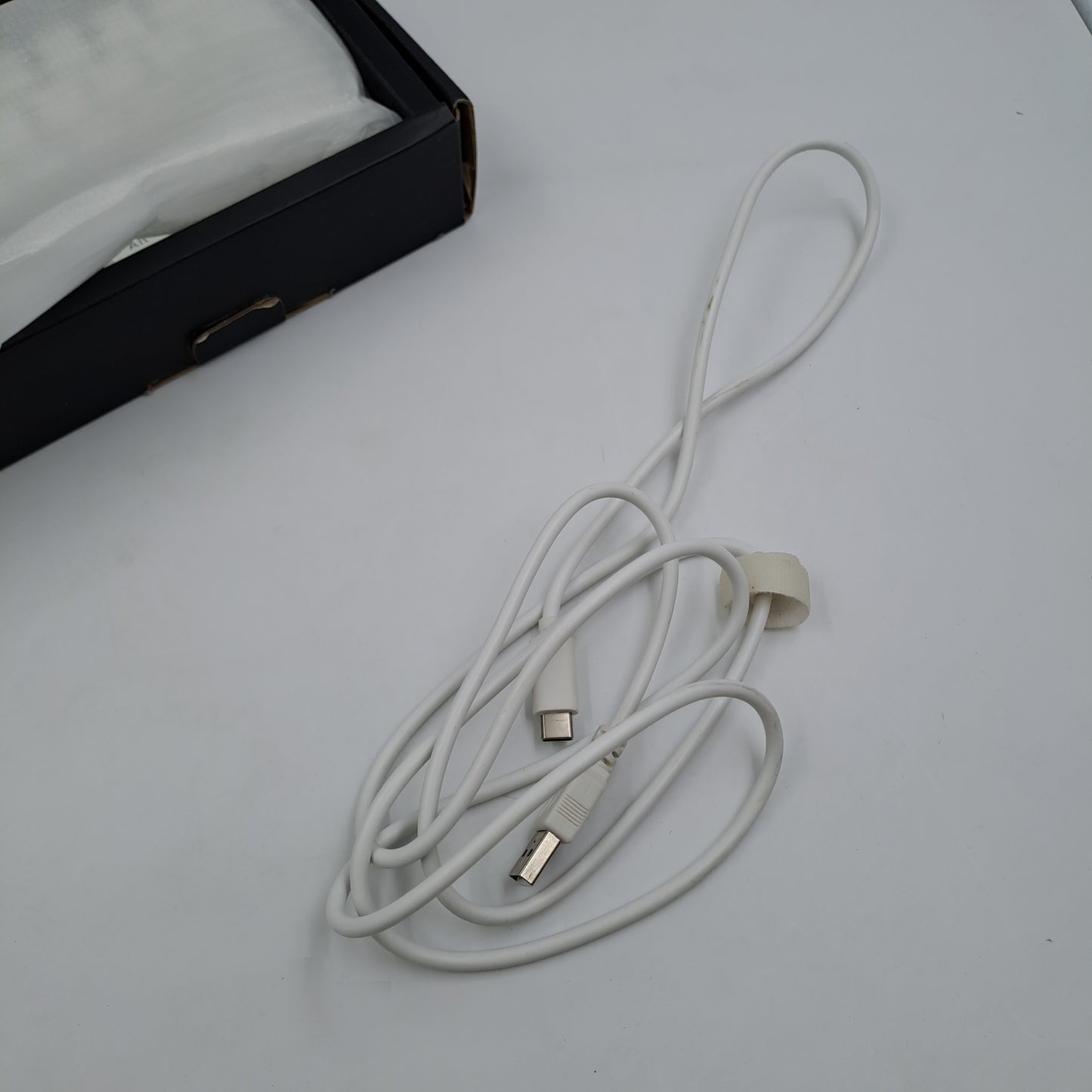 Magic-Refiner MK21: teclado mecánico RGB compacto de 62 teclas