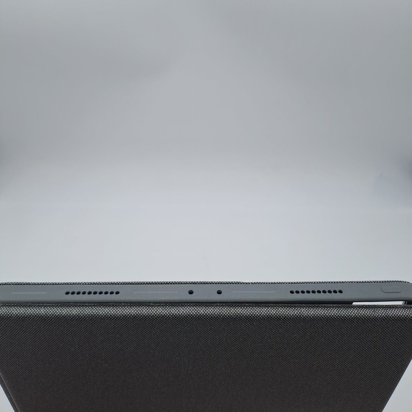 Logitech Combo Touch Keyboard per iPad Pro 12.9