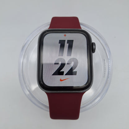 Apple Watch Series 5 44mm GPS+Cellular Aluminum Case