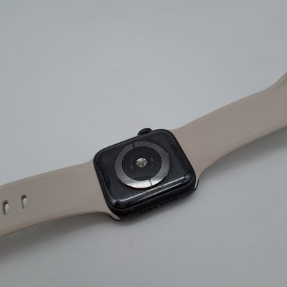 Apple Watch Series 5 Nike 40mm GPS Aluminum Case