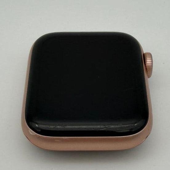Apple Watch Series 6 40mm GPS Aluminum Case