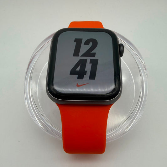 Apple Watch Series 5 Nike 44mm GPS Aluminum Case