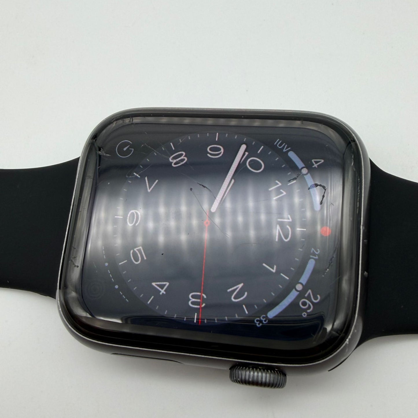 Apple Watch Series 5 44mm GPS + Cellular Aluminum Case