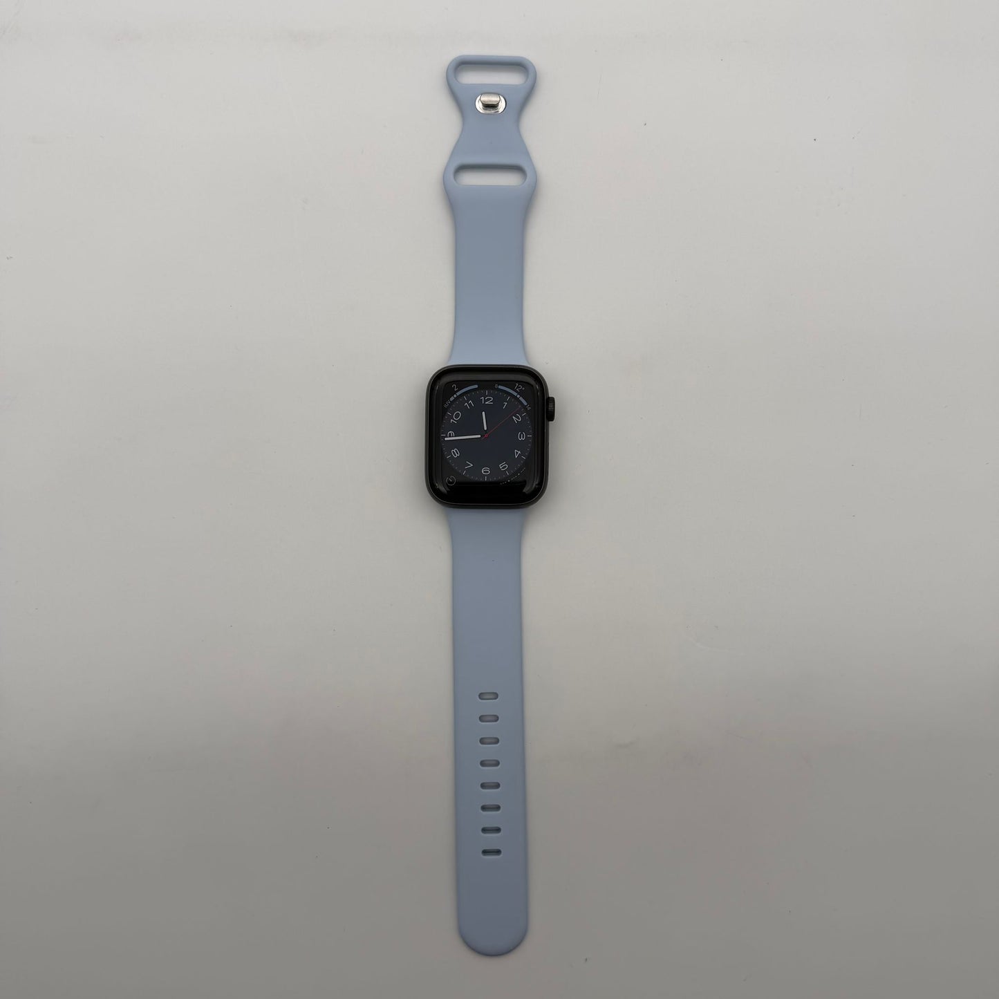 Apple Watch Series 5 44mm GPS + Cellular Boîtier Aluminium Montre Connectée Noir
