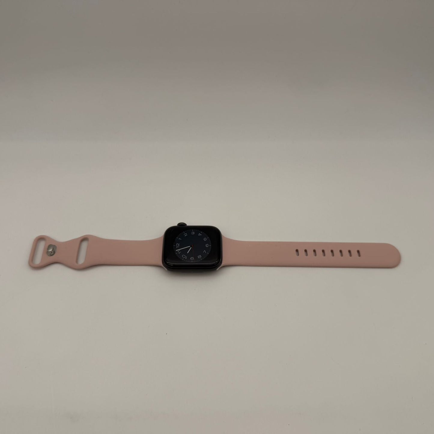 Apple Watch Series 5 44 mm GPS + Cellulaire Boîtier en Aluminium