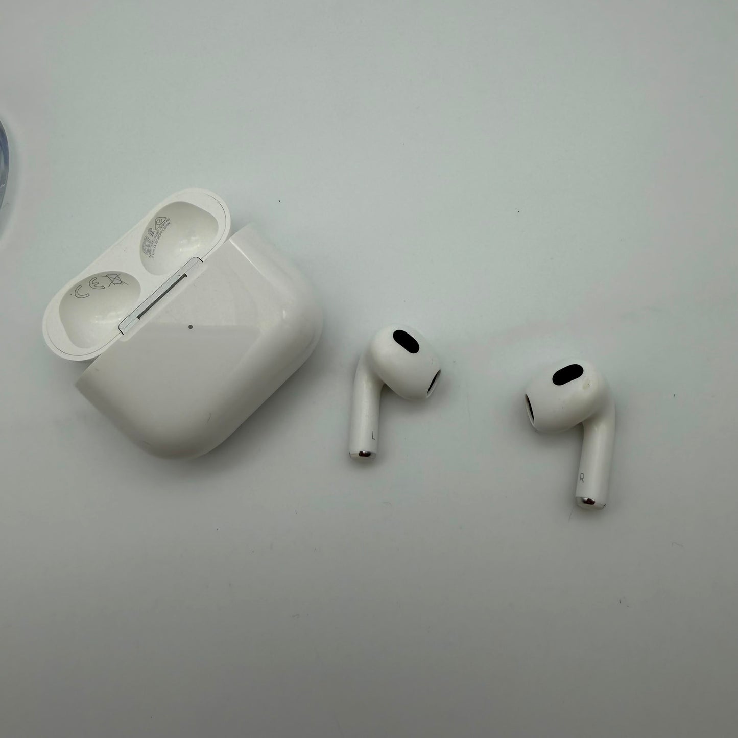 Apple AirPods (3ª generazione)