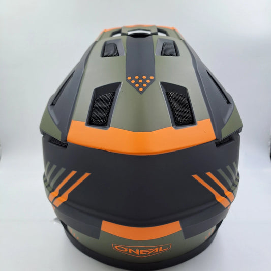 Casco O'NEAL Backflip Helmet Strike V.23 Negro / Naranja / Oliva – Talla S